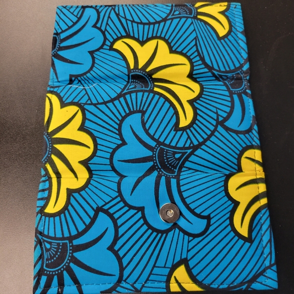 Handmade Ghanaian 🇬🇭 Clutch - Picture 4 of 4